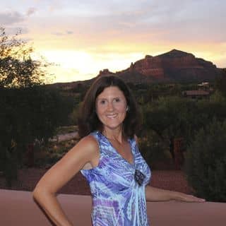 Catherine DeGeorge, founder of EasyBookSTR and 5-Star Hostr Coach