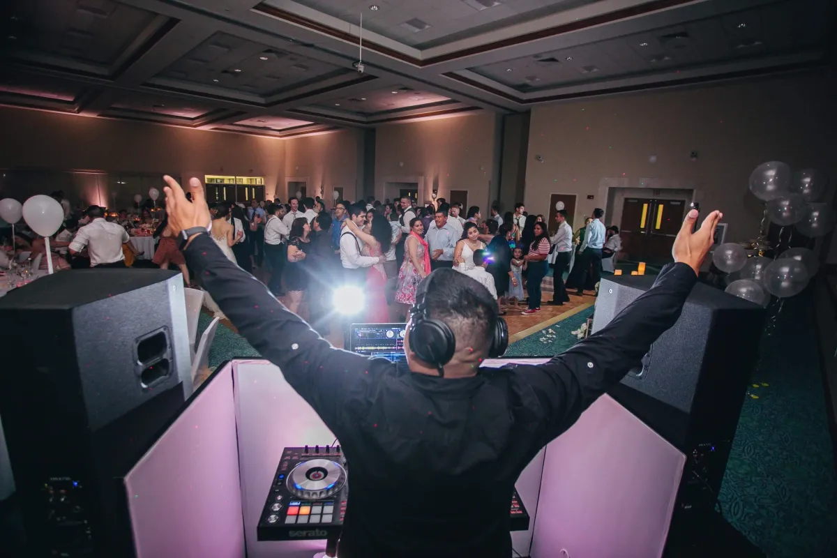 corporate event dj palm beach