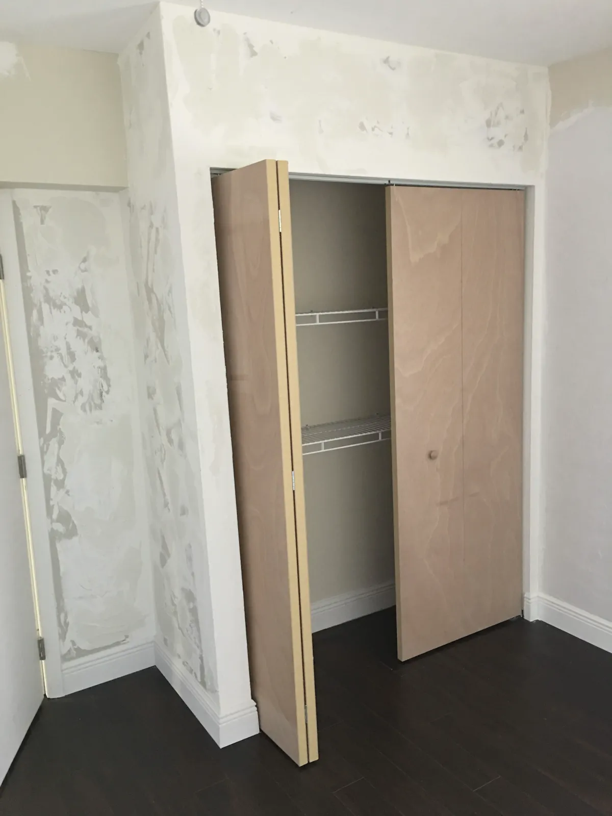 Paradise Heights, FL Interior & Exterior Painting
