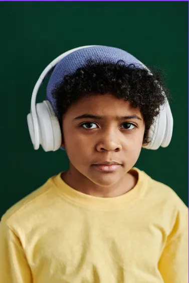 Why Your Child Hates Being Touched, Loud Noises and Scratchy Clothes (It Is Not Behaviour)