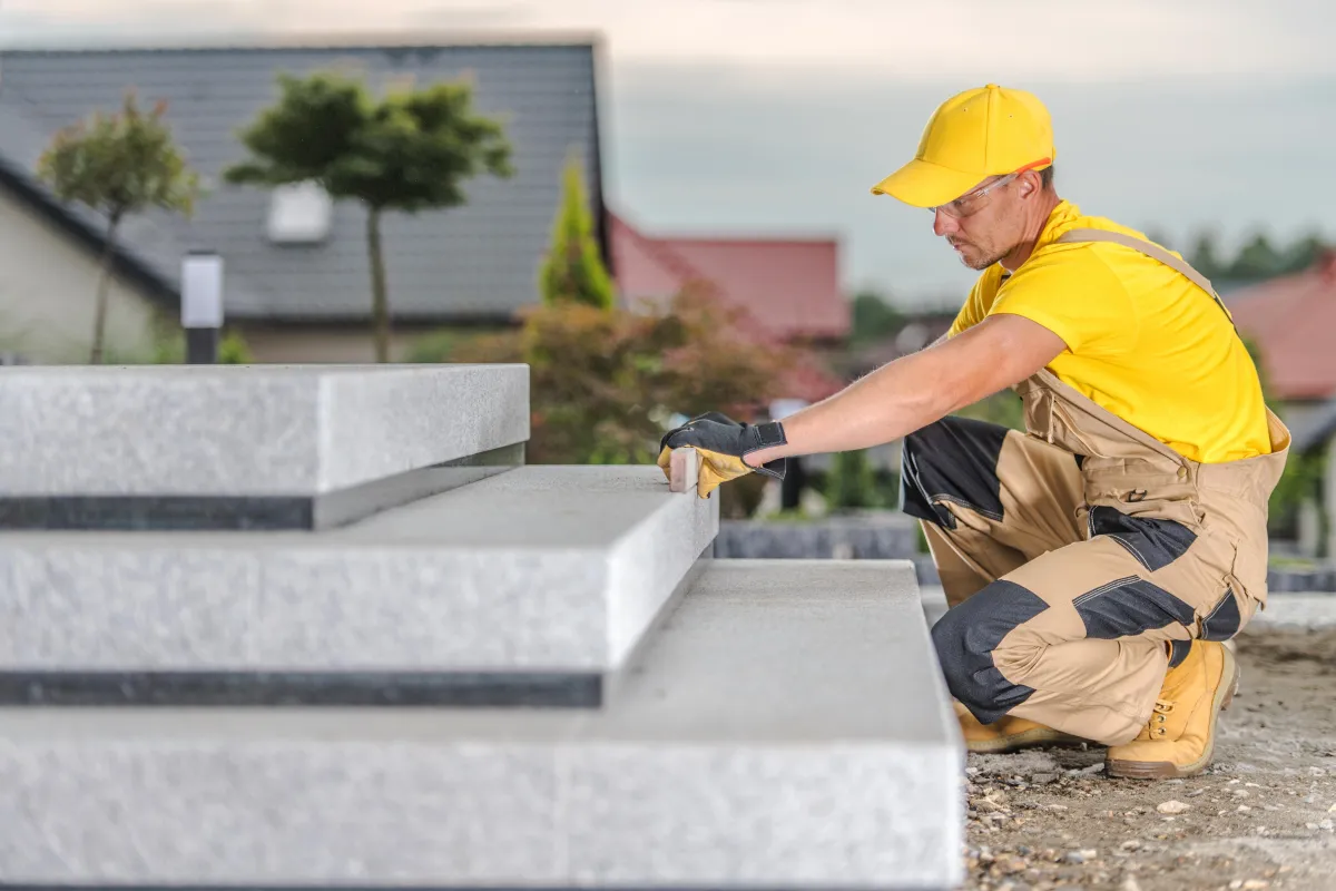 concrete-stairs-building