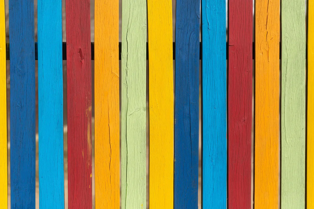 colored-fence-boards-painted-in-different-colours