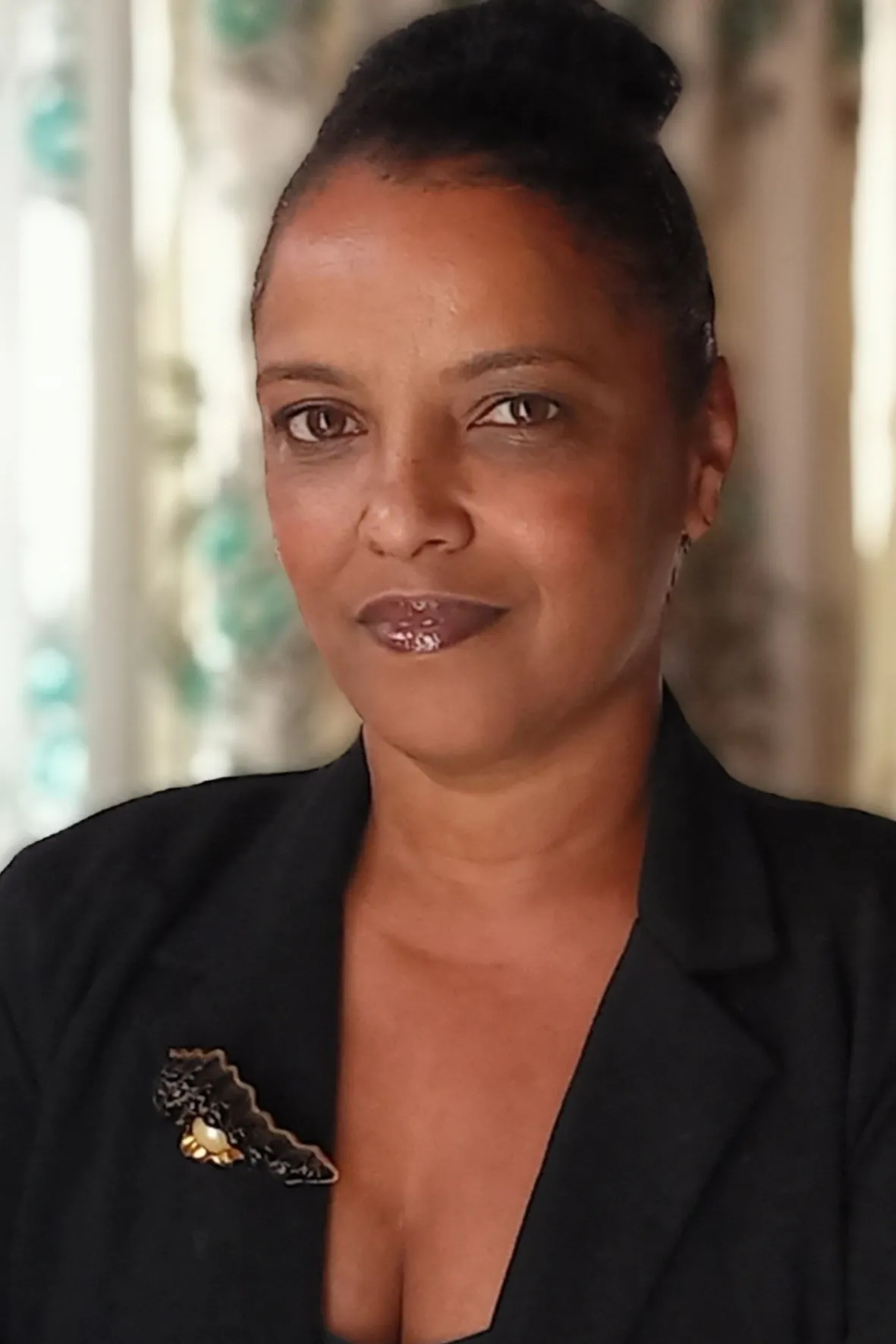 Portrait of Allison Samantha Adams, founder of NextSTEP with AlleyVision Inspiring Change and AI Academy.