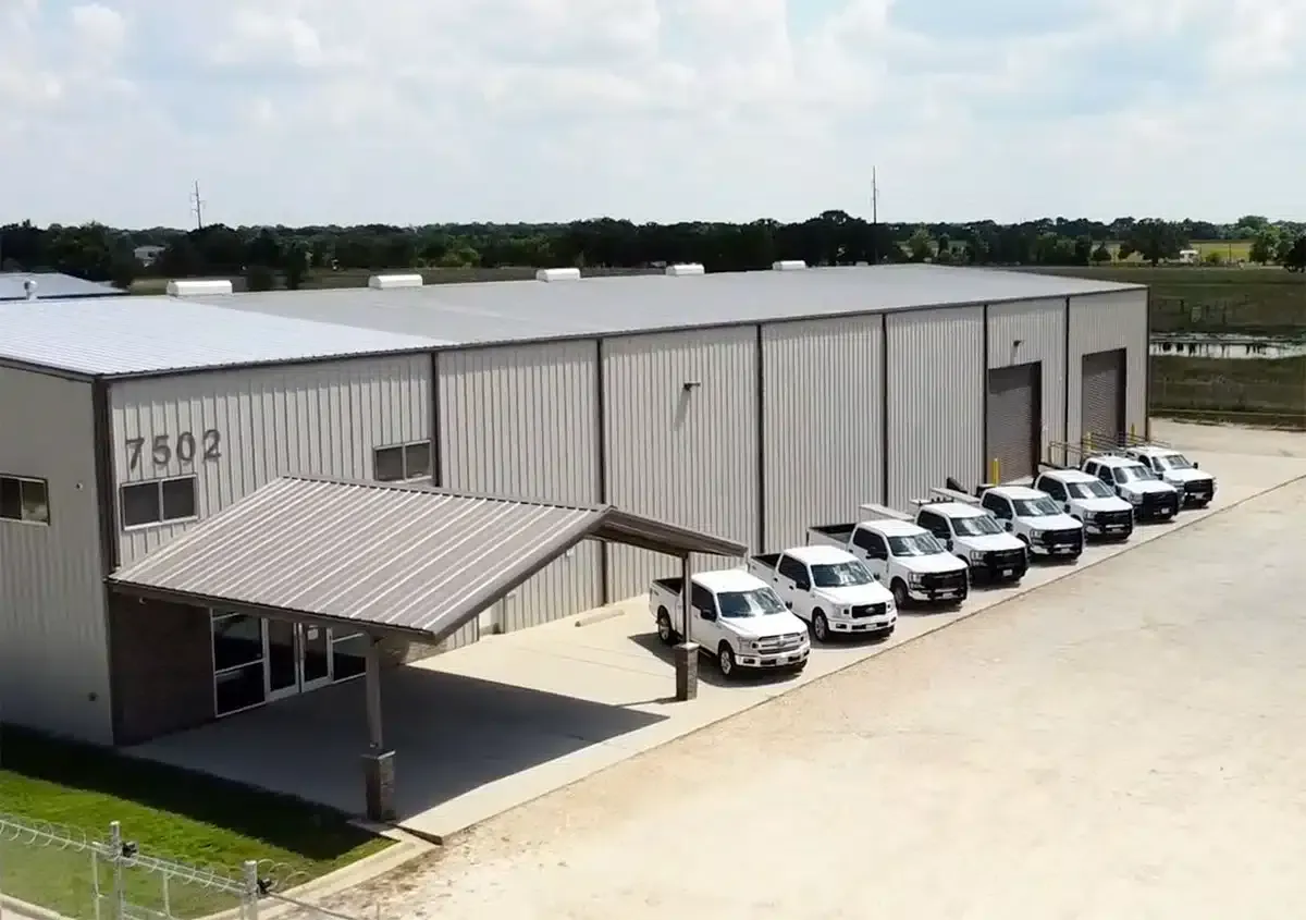 man holding gray steel frame