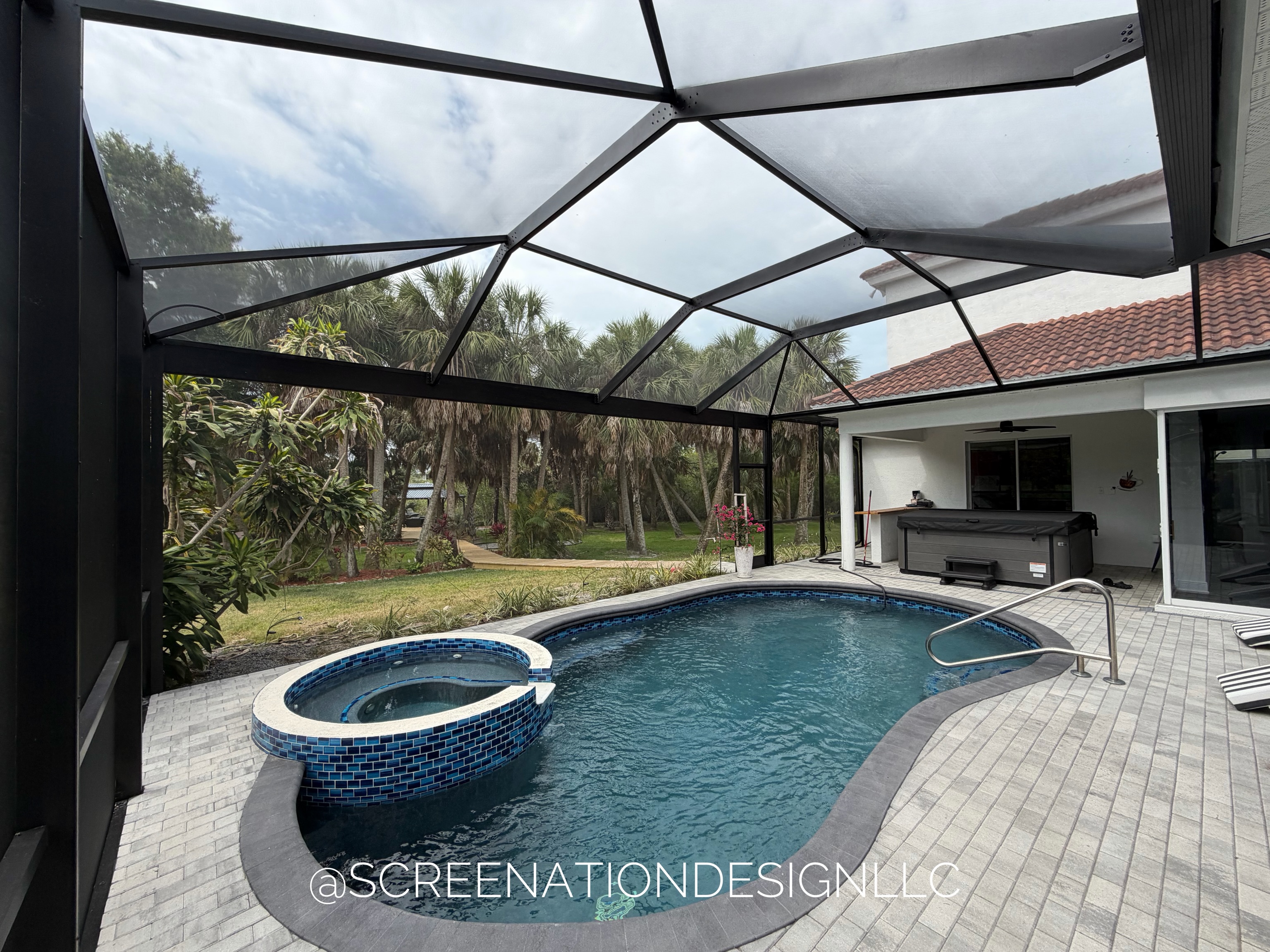 Premium screen room contractor in Saint Cloud Florida