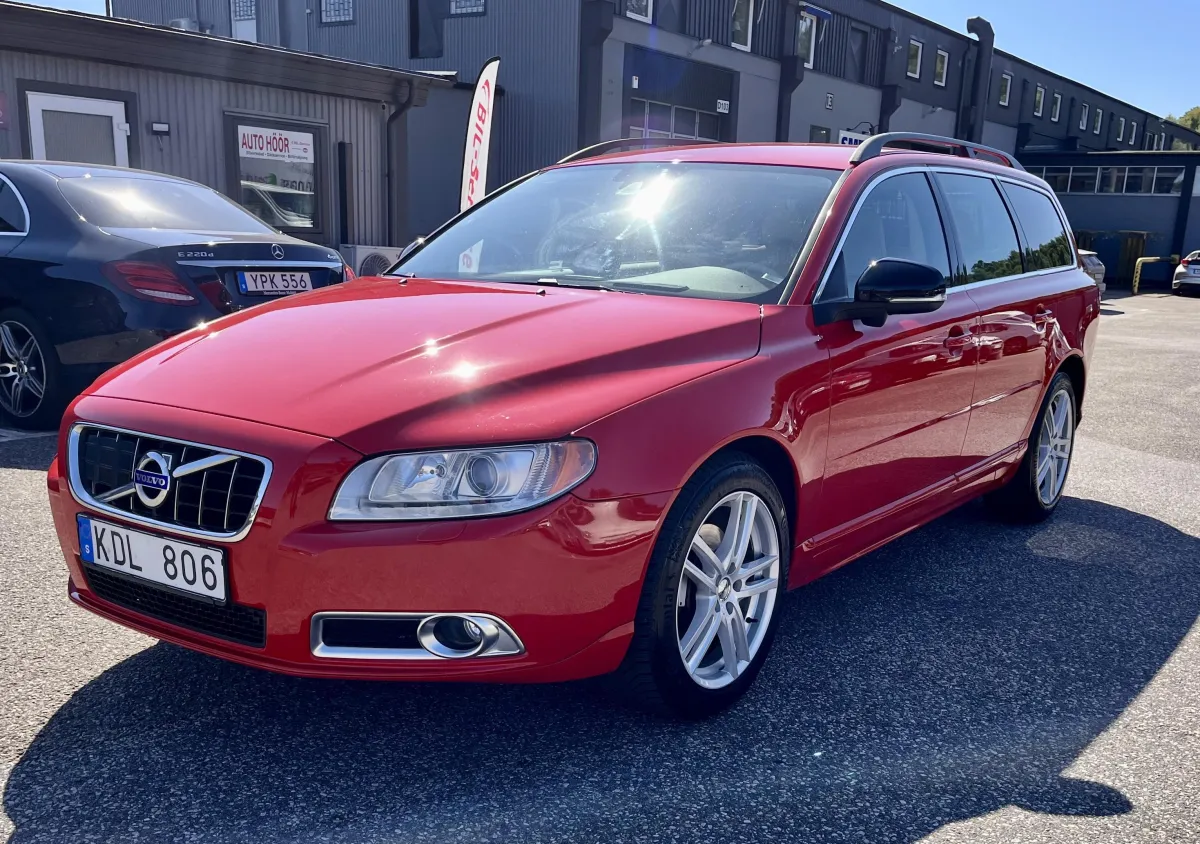 Volvo V70 D5 Geartronic Momentum Euro 5