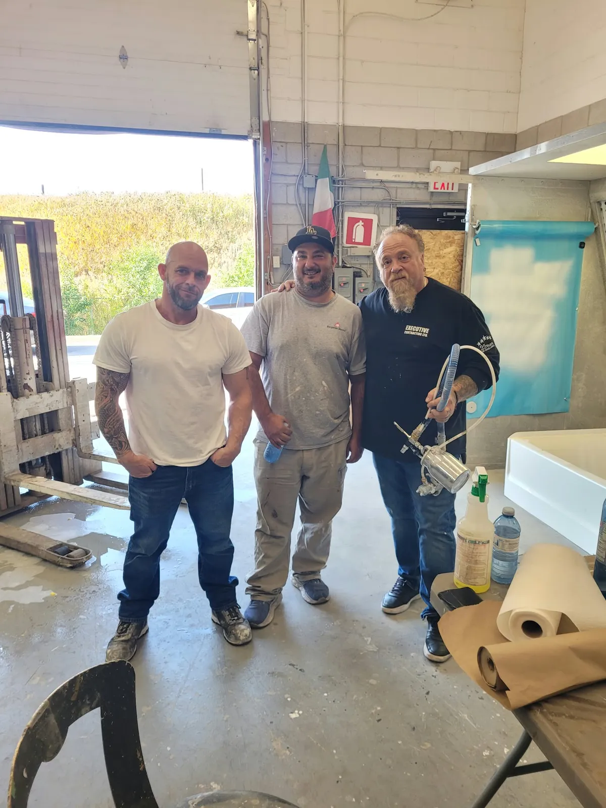 Bathtub refinishing by Executive Tubs