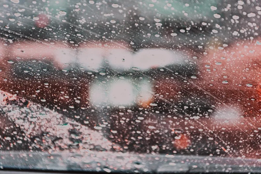 changing car windshield wipers