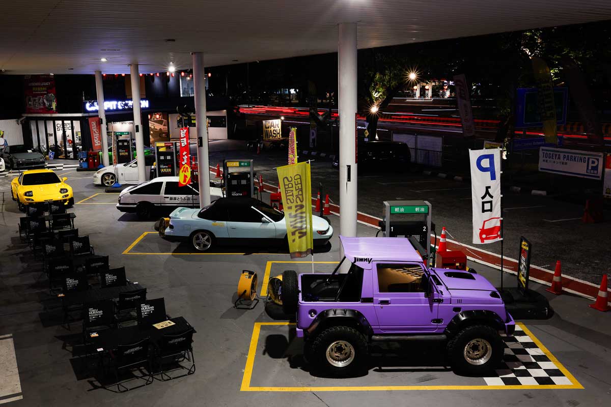 Togeya Gas Station - Kuala Lumpur - from right