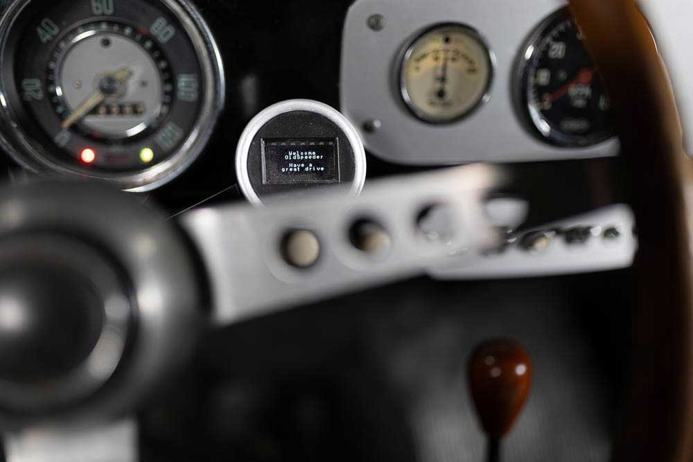 digital GPS for old cars