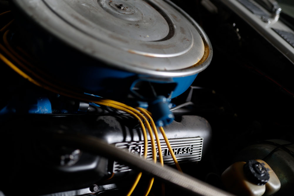 detomaso longchamp v8 engine 