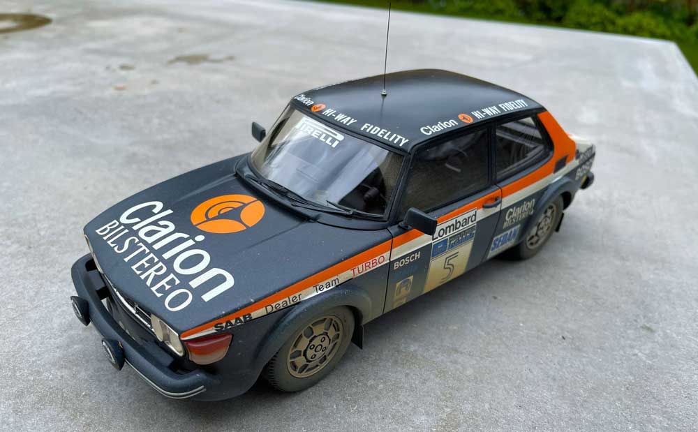 dirty rally saab 1:18 from Sandlund Art 