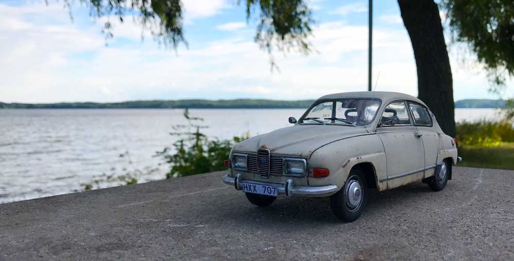 Model 1:18 Saab model in weathering