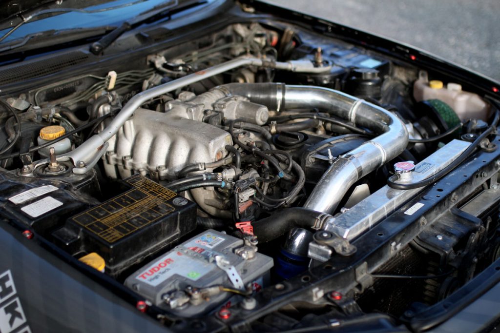 the engine in a jdm nissan r34