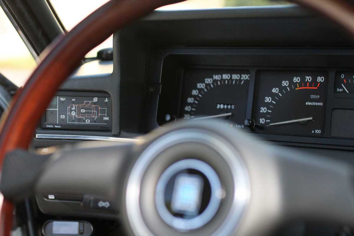 rev meter in a fiat argenta 