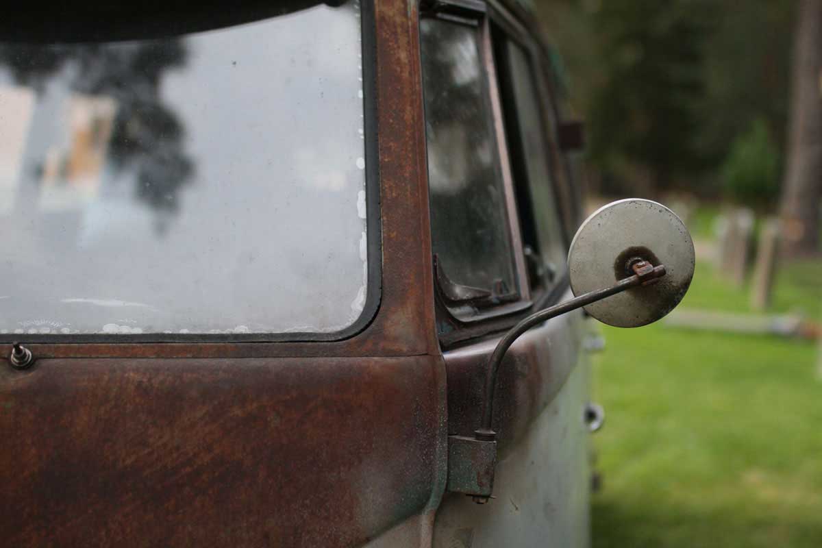 side mirror on the kleinbus 