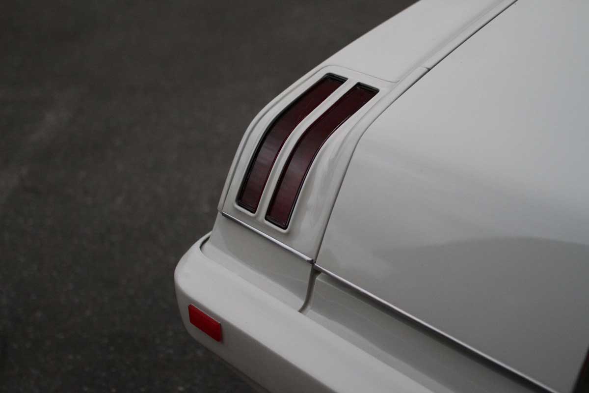 the left rear light of the pontiac grand am