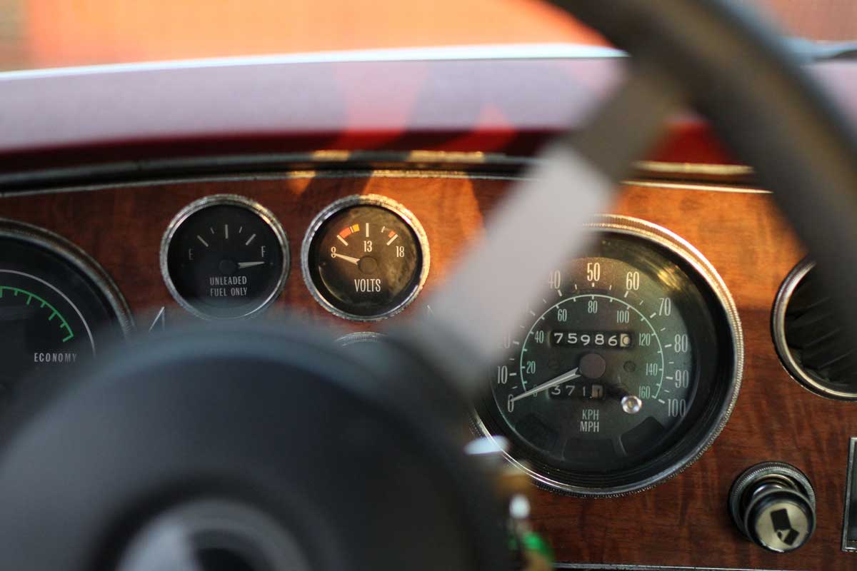 the speedometer of a grand am pontiac