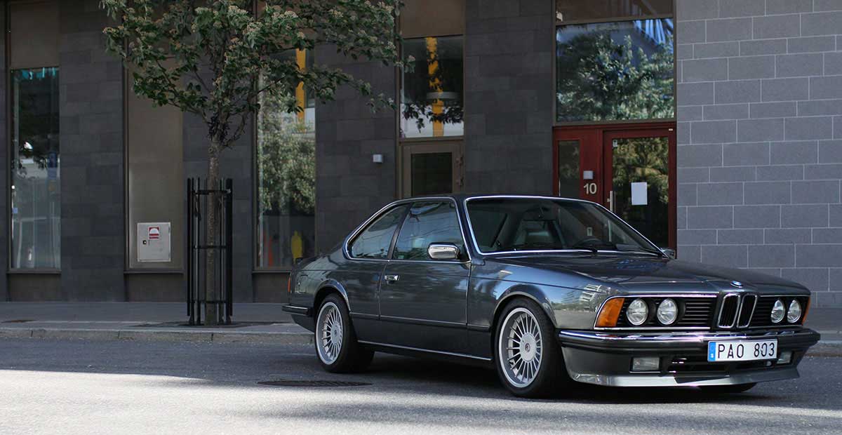 BMW 655 csi in the shadows and sun