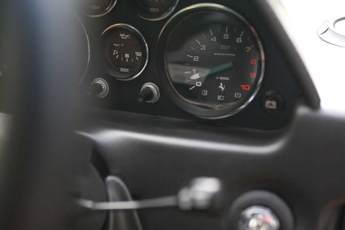 the rev-meter of a ferrari 308