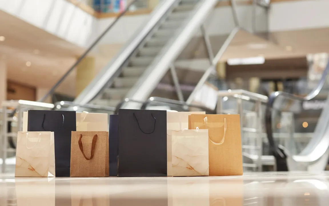 SHOPPING