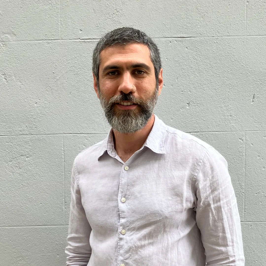 Headshot of Rouzbeh Nabipourshri