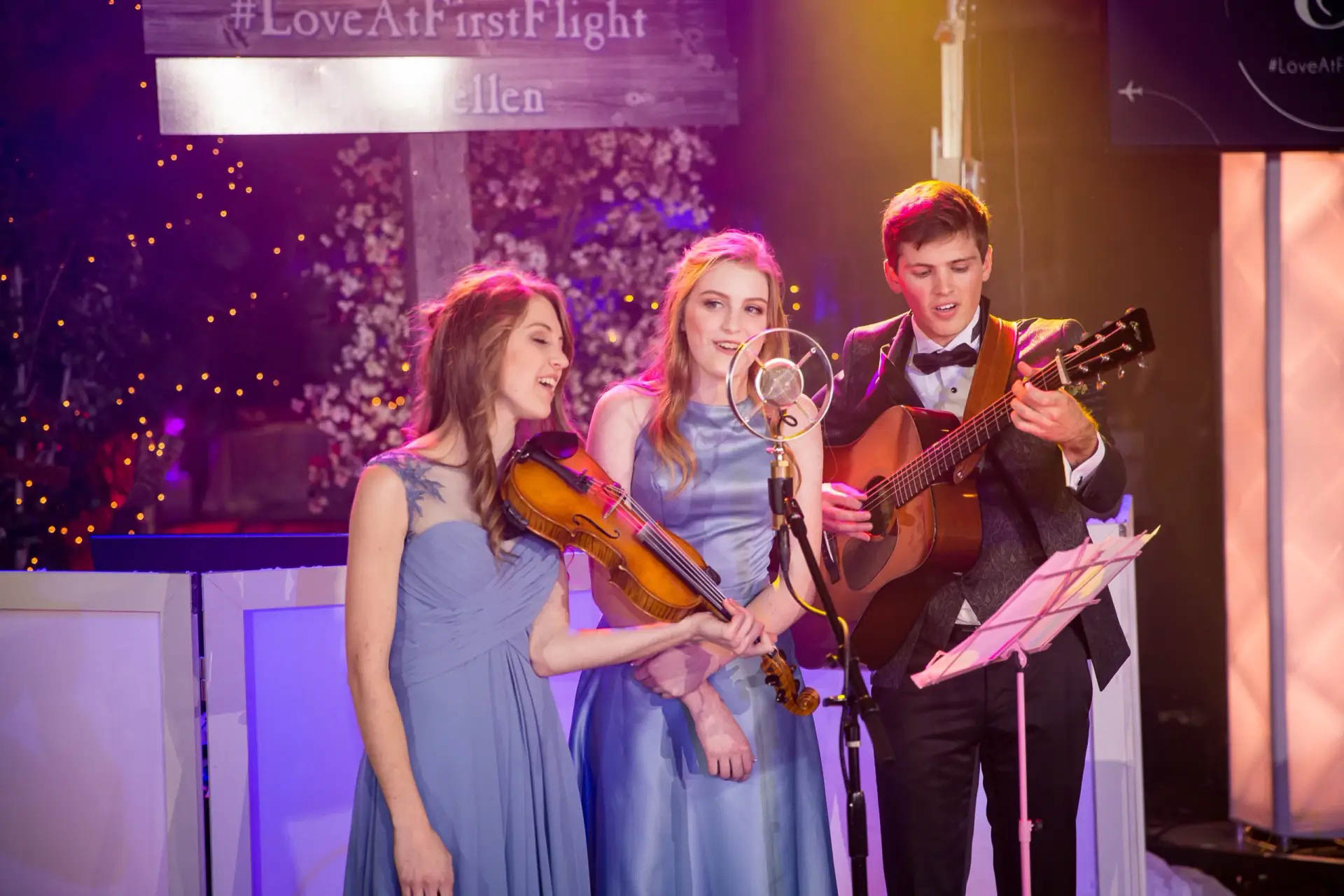 Springfield MO wedding DJ and live music entertainment with musicians performing on stage