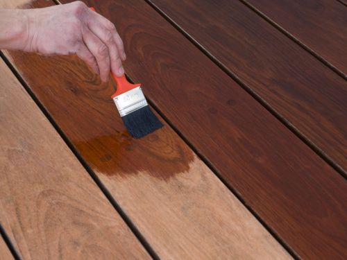 Roscoe Deck Staining
