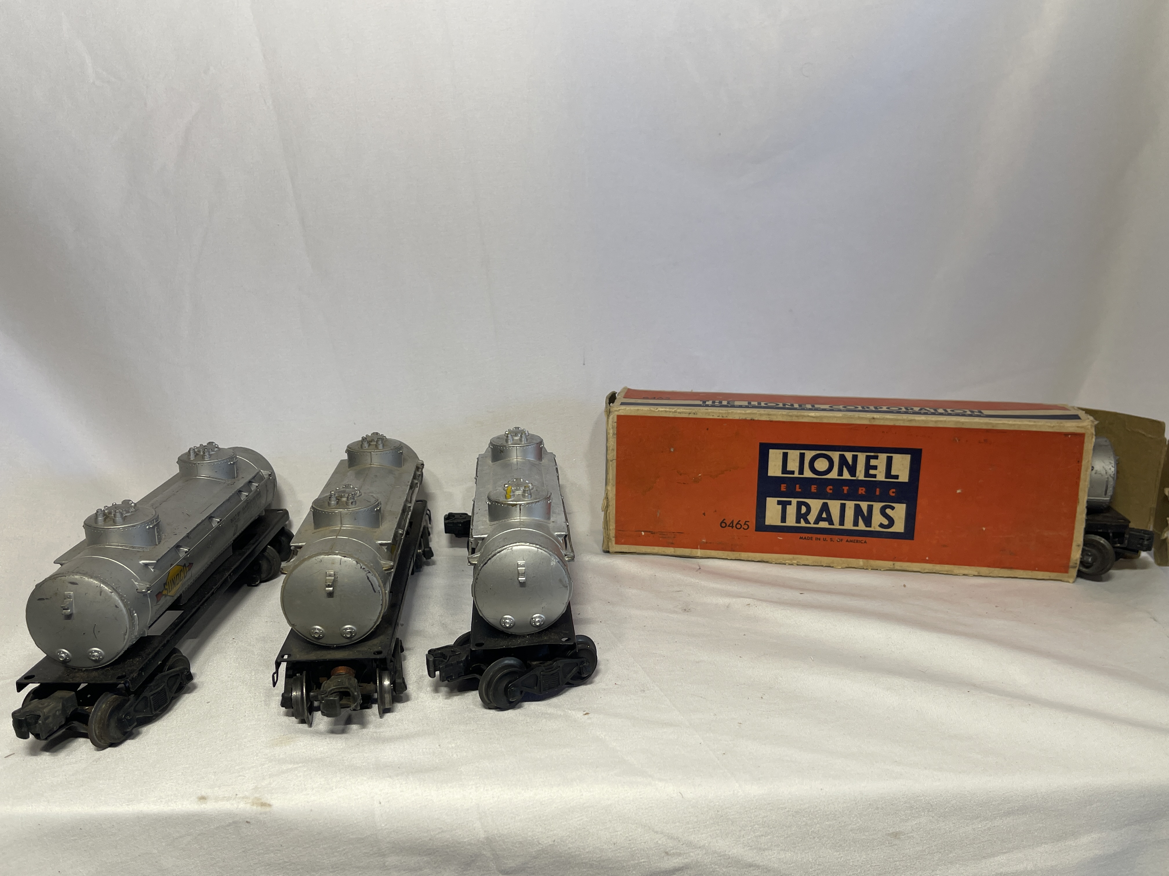 Farm and equipment auction image
