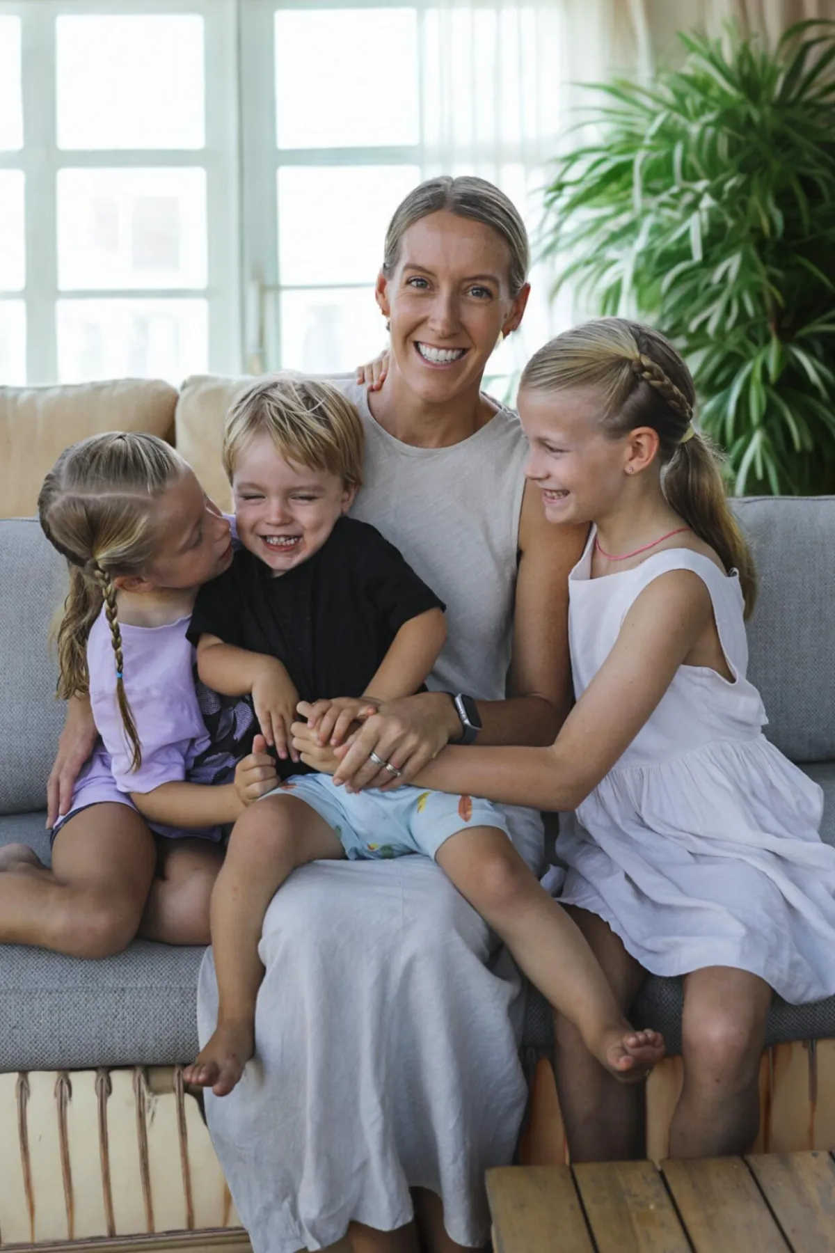 Elly McNeilly Family Portrait_Baby and Toddler Sleep Consultant_Baby Sleep Collective