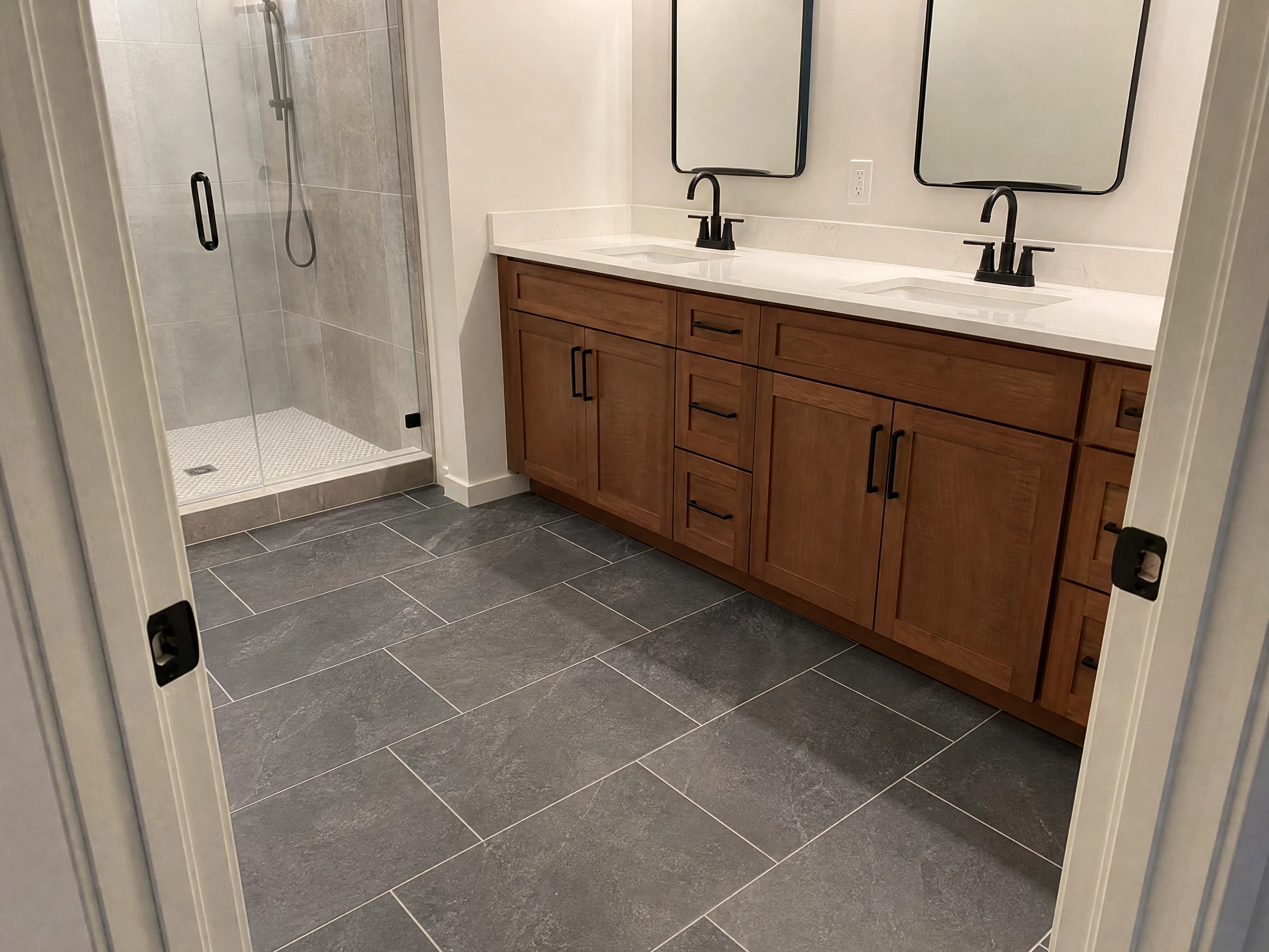Scottsdale, AZ Bathroom Cabinets
