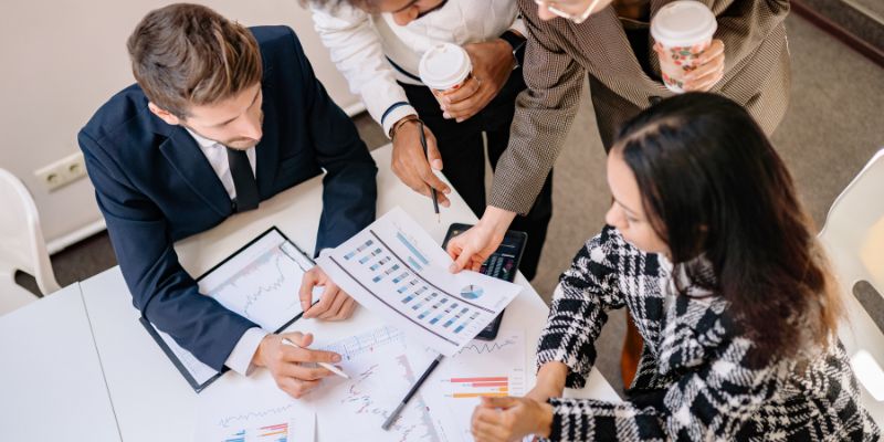 Consulting for Business: The Proven Path to Scaling with Clarity and Confidence