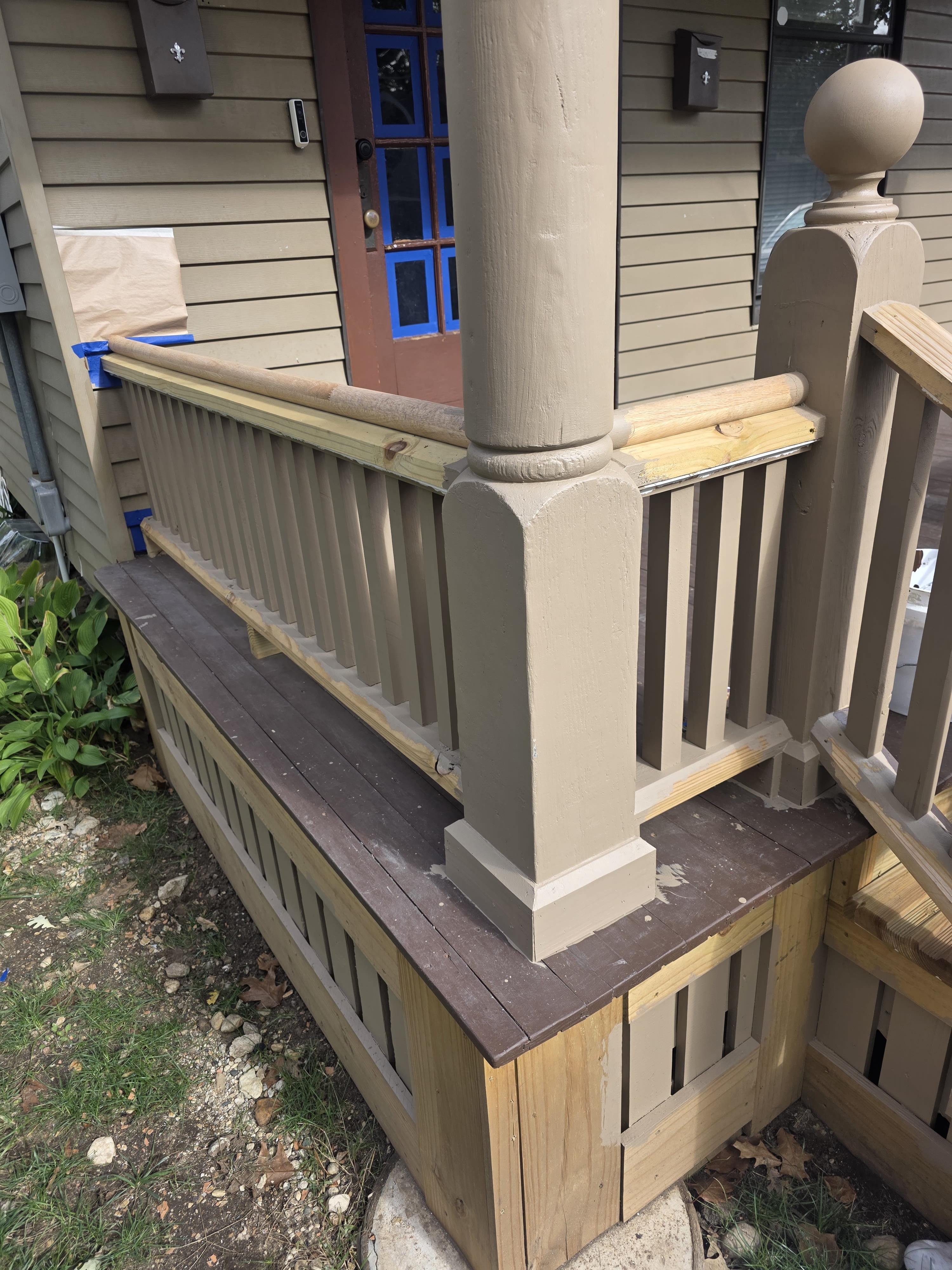 {{ custom_values.service_1 }} in {{custom_values.biz_area_1})