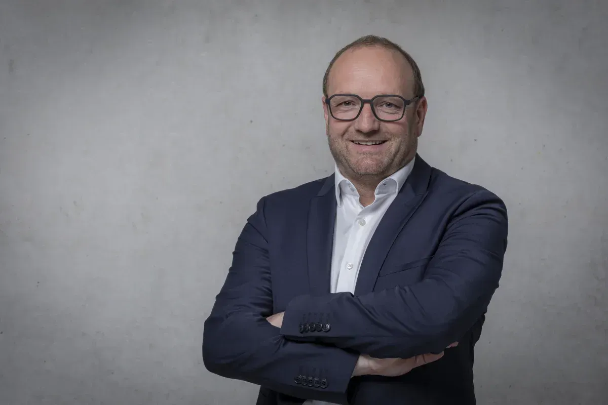 Mathias Humml, Geschäftsführer