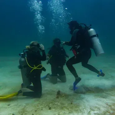 Woman receiving 1:1 menopause support