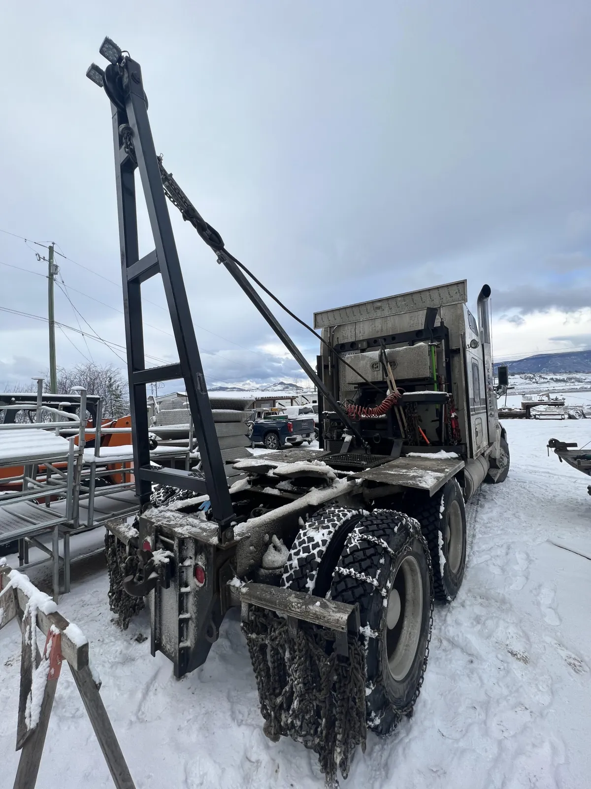 Semi truck poles welding and repair - heavy duty metal fabrication in Vernon BC