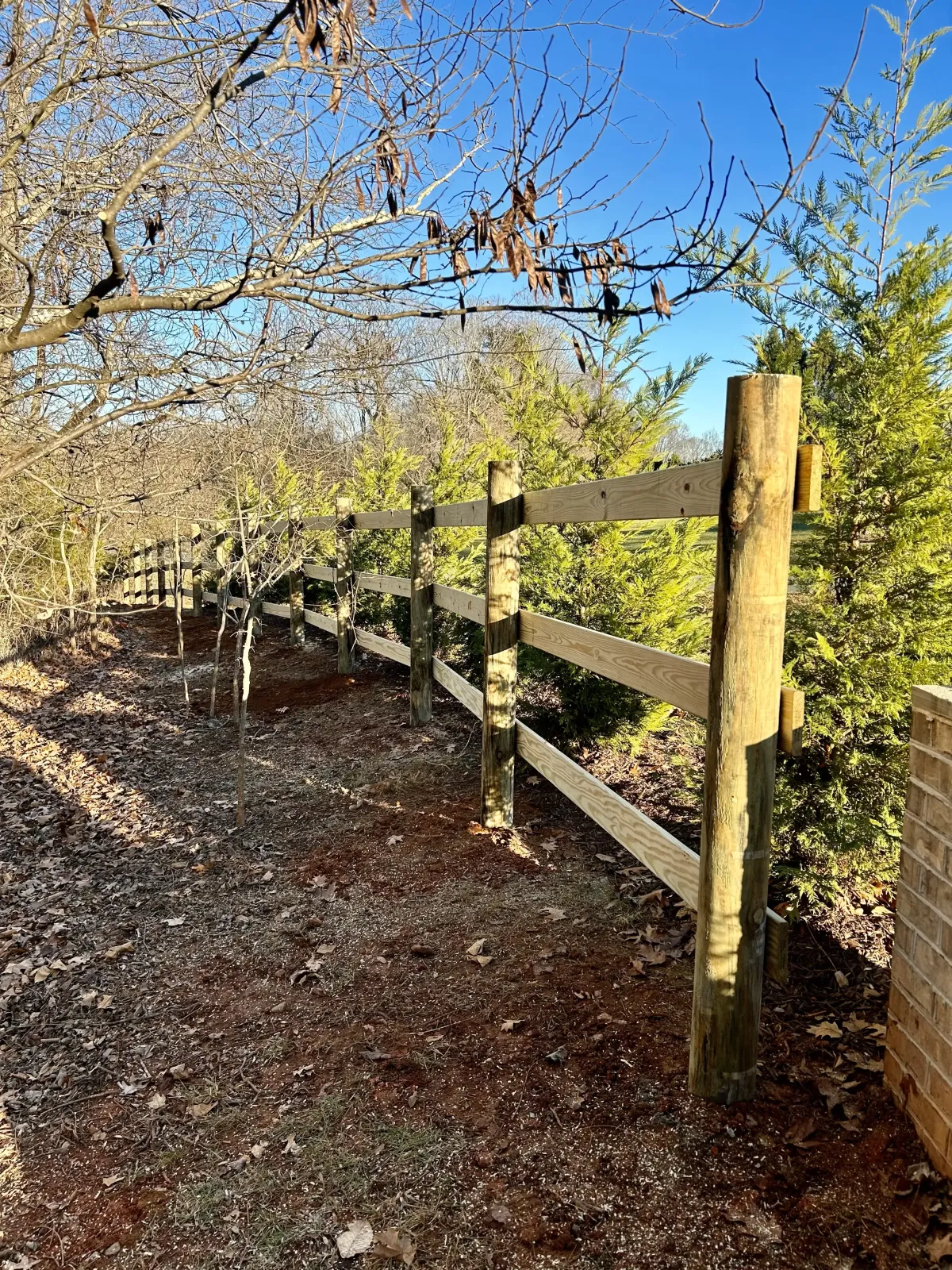 common fencing repairs being done promptly