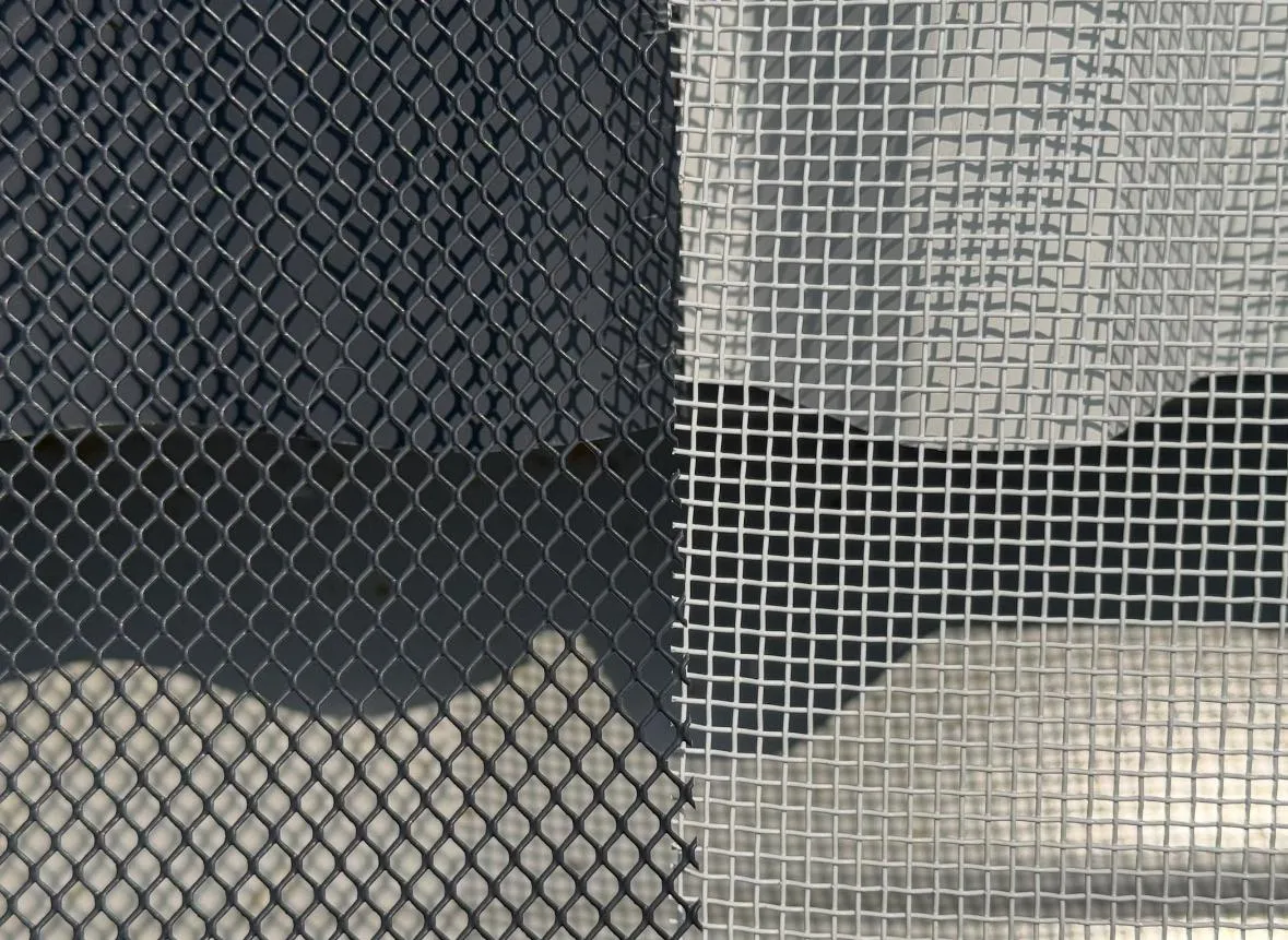 Comparison of 2mm and 4mm aluminium gutter guard mesh used for roof protection