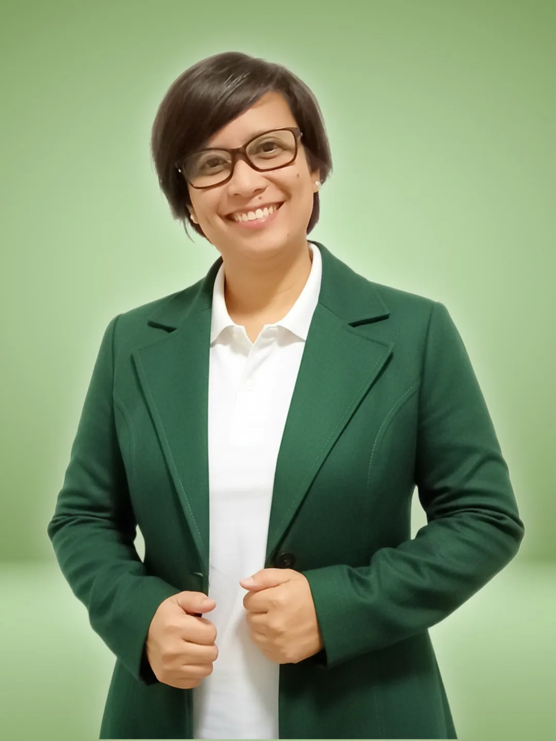 Maria Loida Estrada (Dang) Headshot