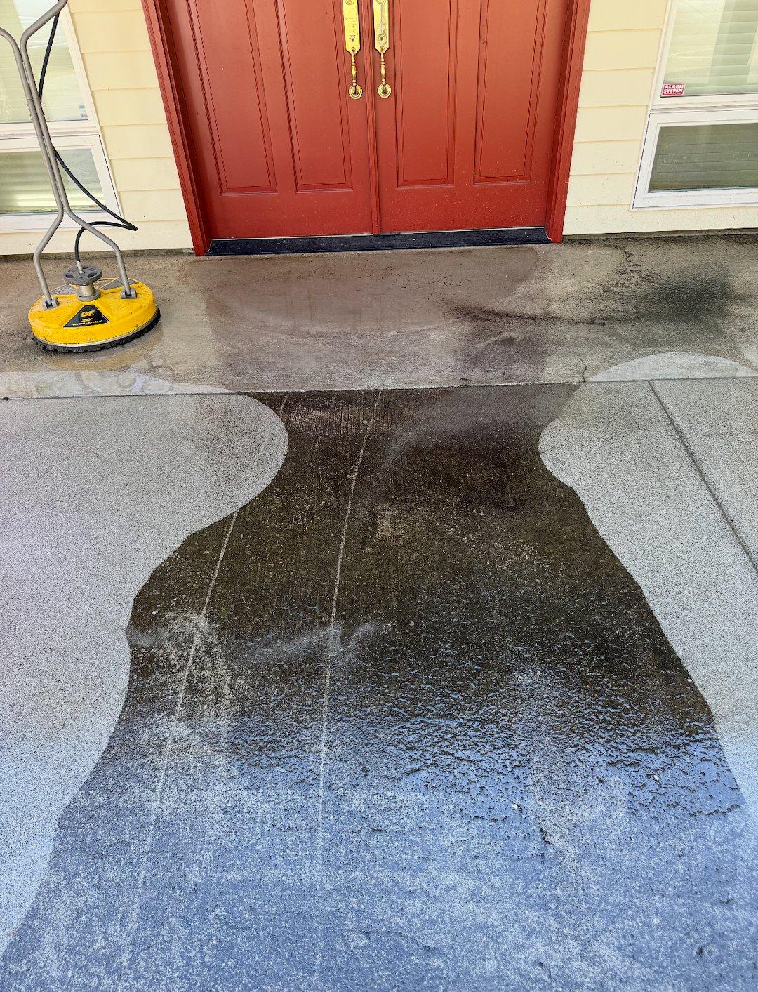 Olympia concrete cleaning patio driveway pavers