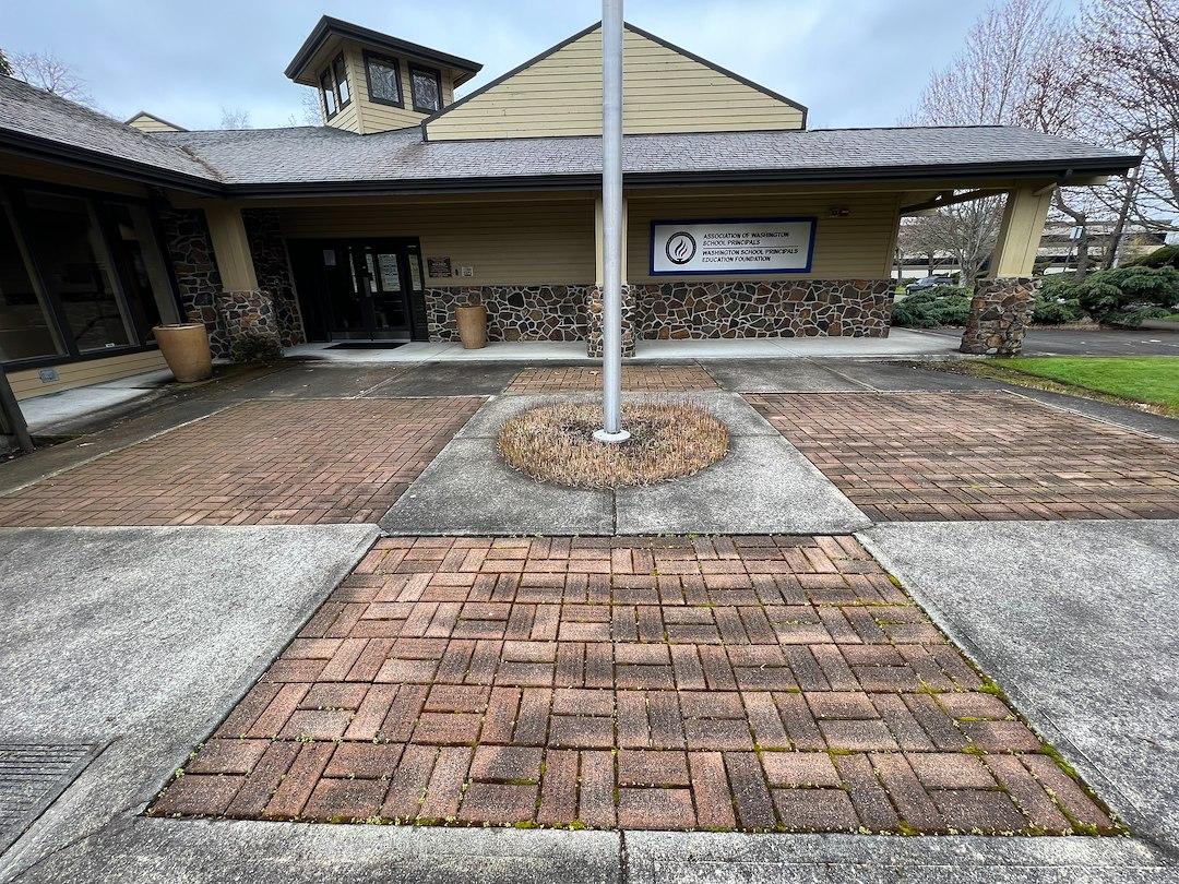 Olympia Commercial Concrete Cleaning