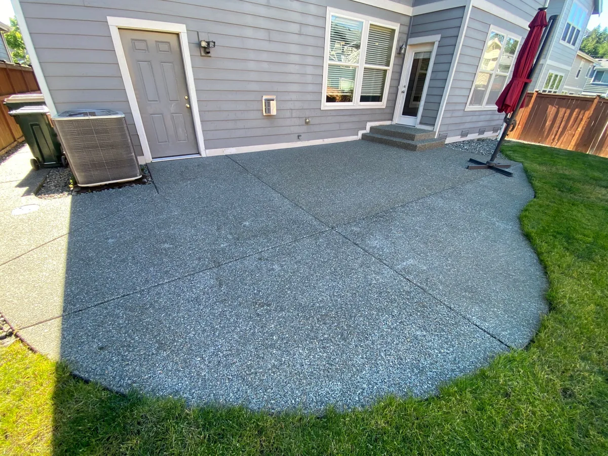Olympia concrete cleaning patio driveway pavers