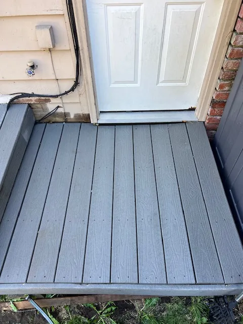 Olympia Washington Professional Deck Cleaning Pressure Washing
