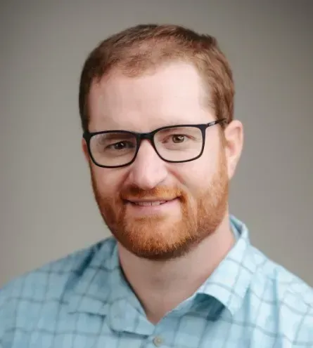 Portrait of Mark Bennett, LCSW family therapist