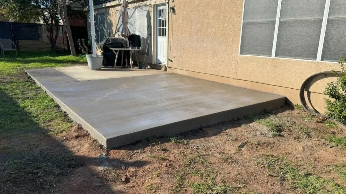 Alyca concrete does extension patio