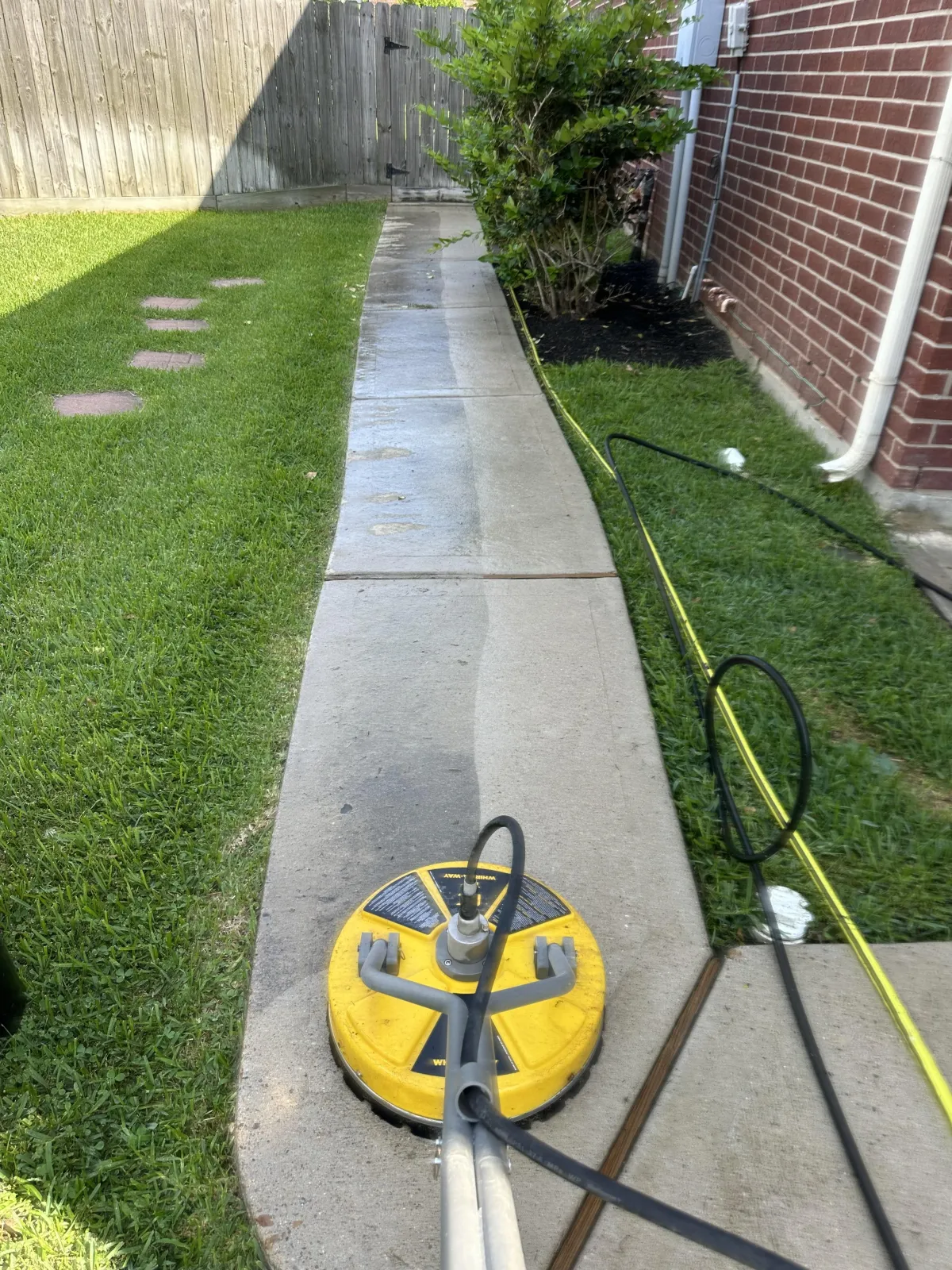 Pressure Washing in Houston TX