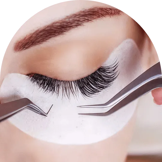 Professional eyelash extension removal, gentle on natural lashes