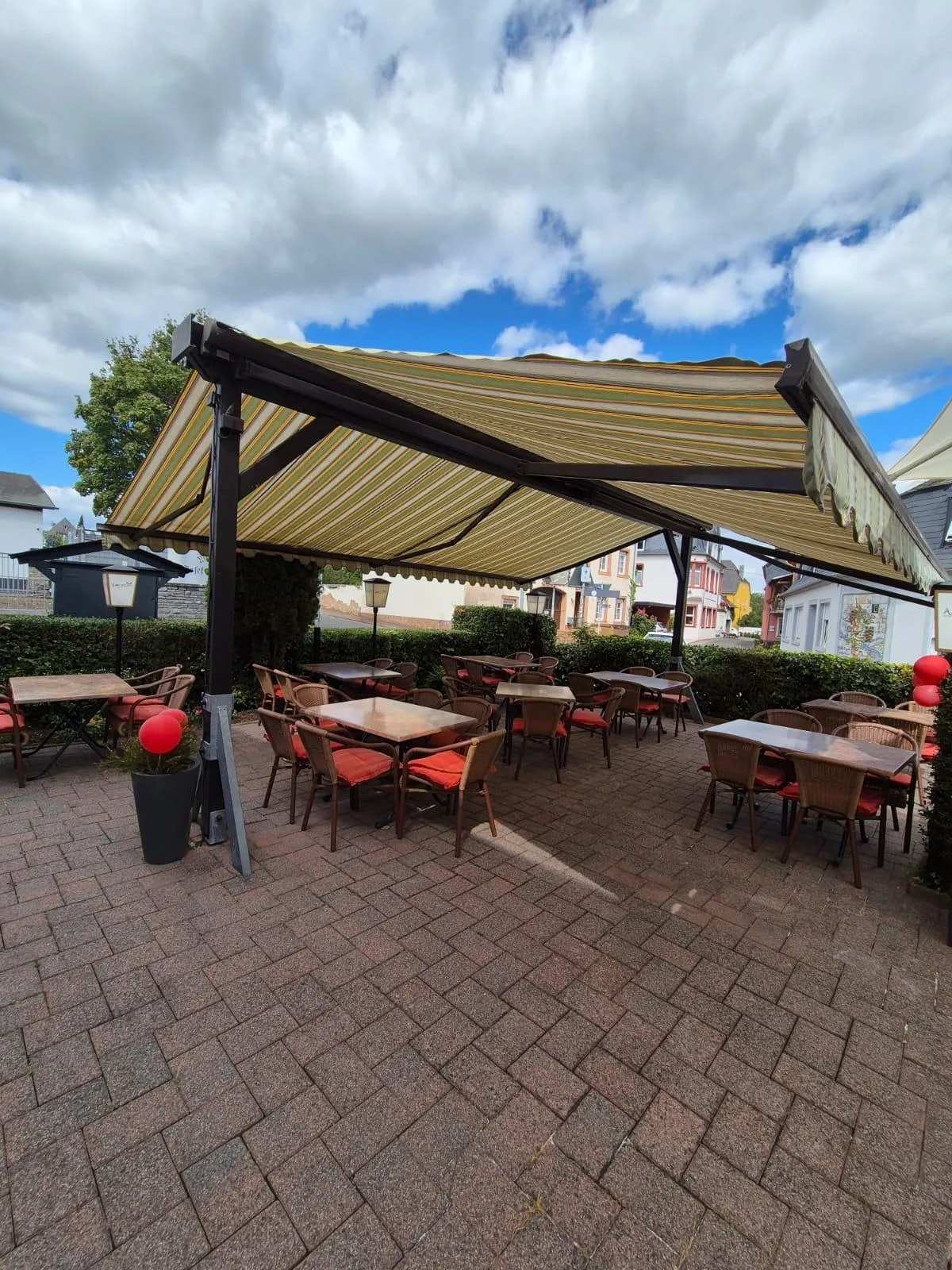 Restaurant Algaso Biergarten Trittenheim