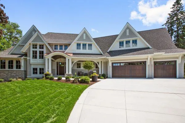 Bowling Green Concrete builds and installs Driveway