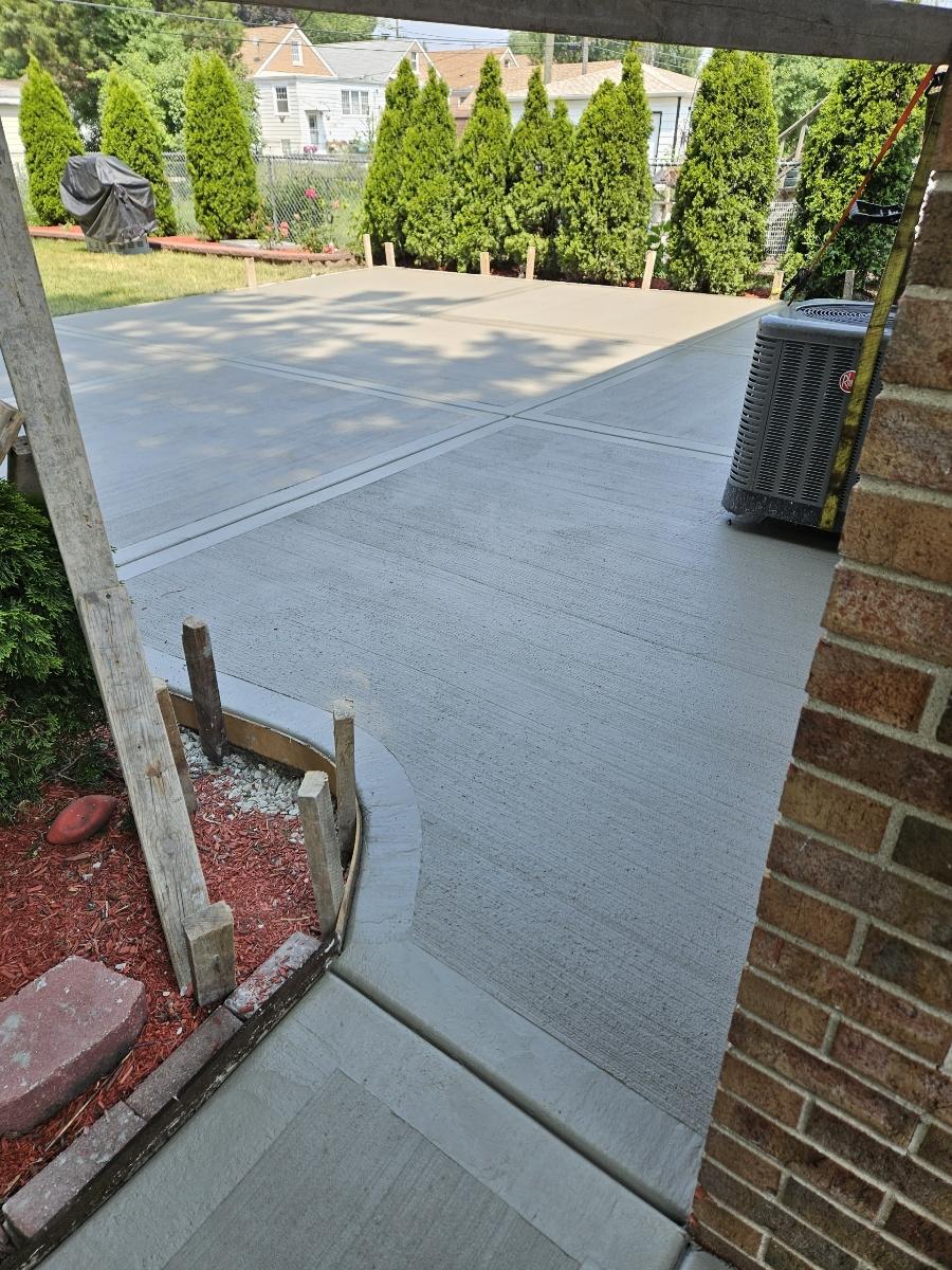 Concrete Contractor in Chicago, IL